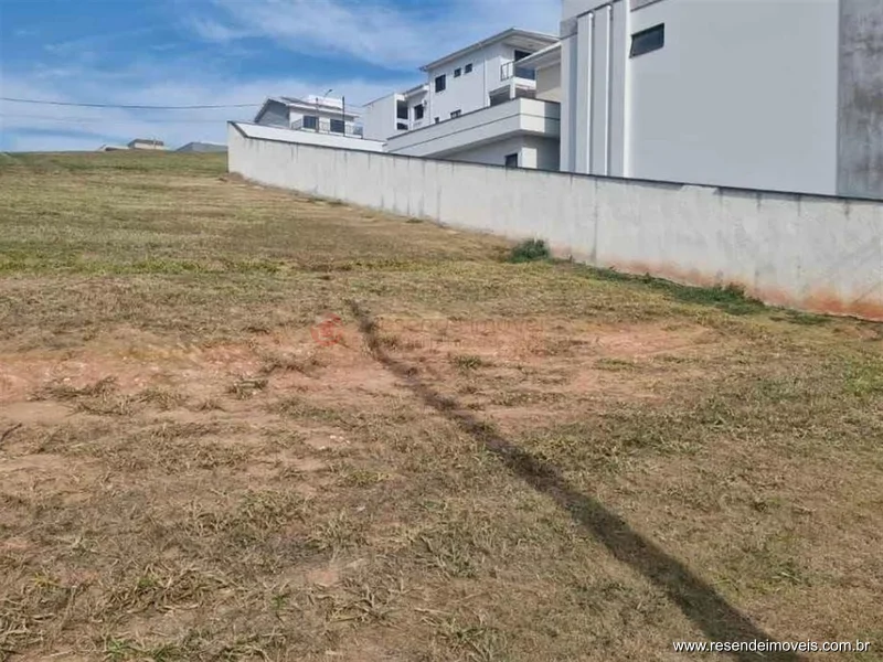 Foto 1 de 2 - Terreno para venda em Parque Ipiranga