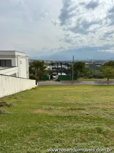 Terreno à venda em Parque Ipiranga