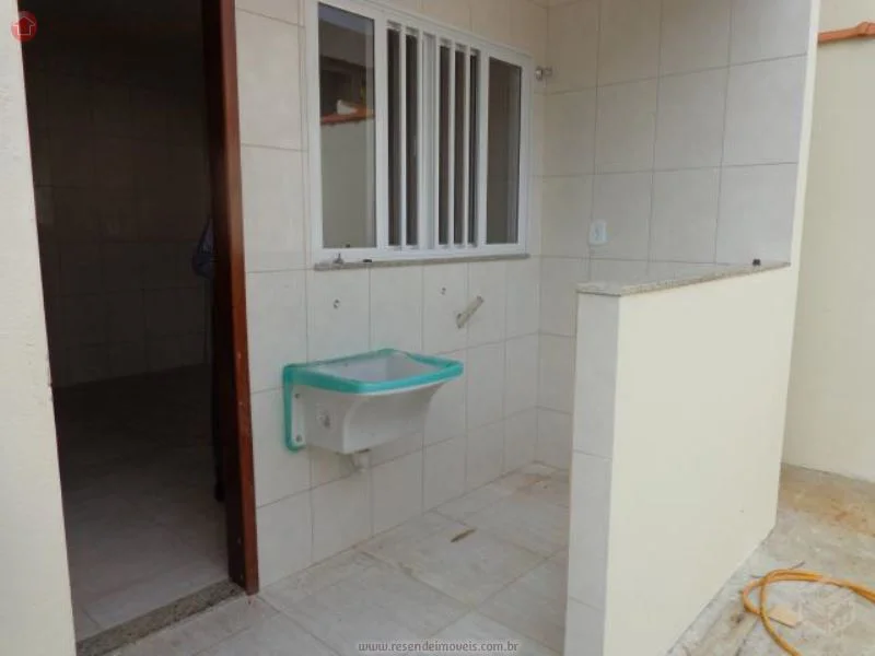 Foto 7 de 10 - Casa para venda em Montese