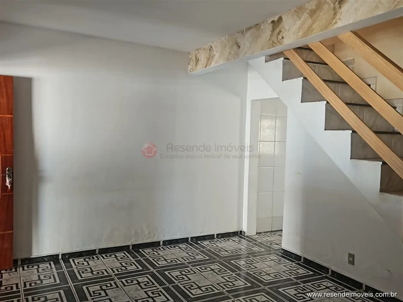 Foto 4 de 22 - Casa para aluguel em Jardim do Sol