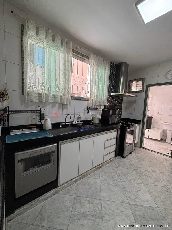 Foto 17 de 33 - Casa para venda em Jardim Brasília