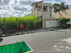 Terreno à venda em Morada da Colina