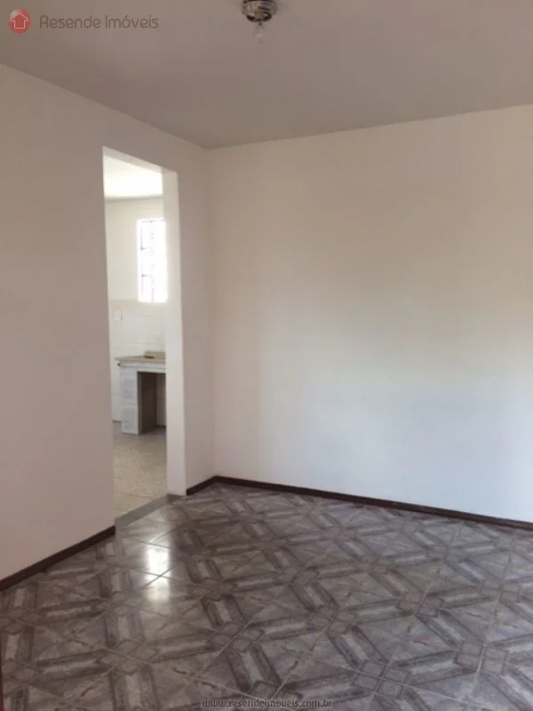 Foto 5 de 9 - Casa para aluguel em Vila Central