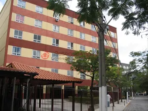 Apartamento para alugar em Comercial