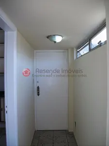 Apartamento para alugar em Comercial