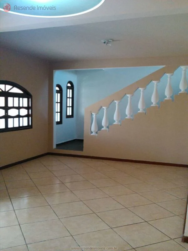 Foto 1 de 11 - Casa para aluguel em Morada da Colina