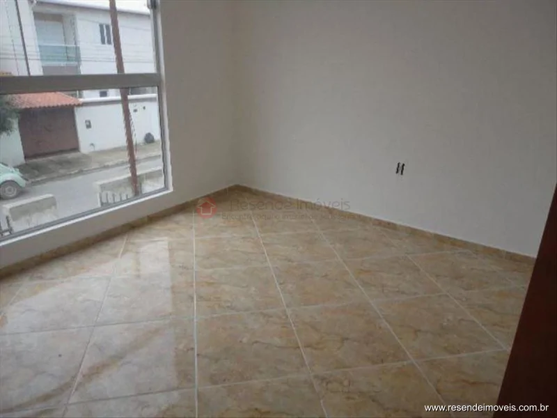 Foto 4 de 5 - Casa para venda em Jardim D'Oeste