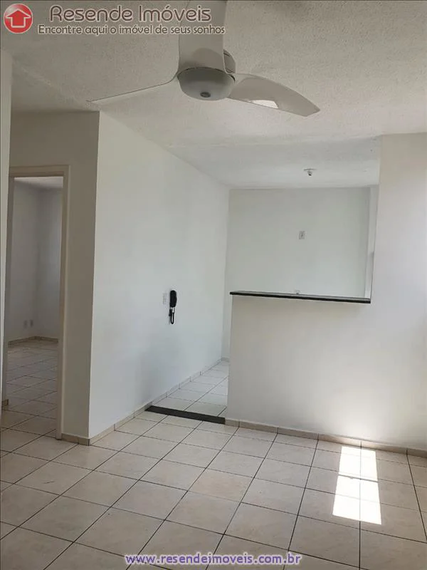 Foto 2 de 8 - Apartamento para aluguel em Cabral