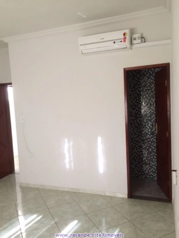 Foto 7 de 13 - Casa para aluguel em Jardim Brasília II