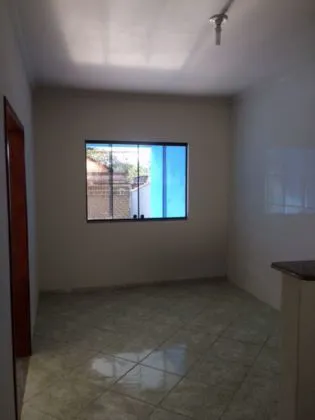 Casa para aluguel em Jardim Brasília II