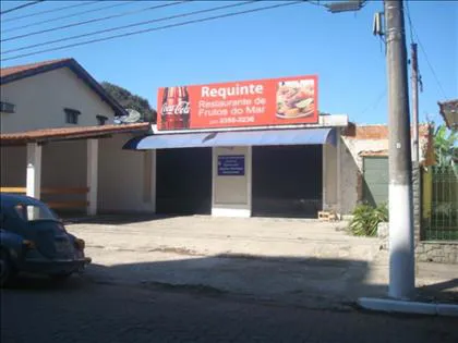 Casa comercial para aluguel em Manejo