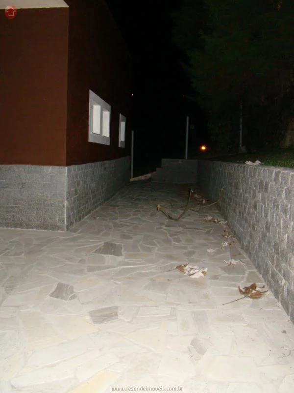 Foto 32 de 39 - Casa para venda em Casa da Lua