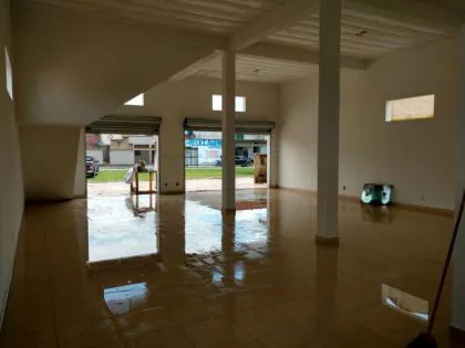 Loja para aluguel em Morada do Contorno