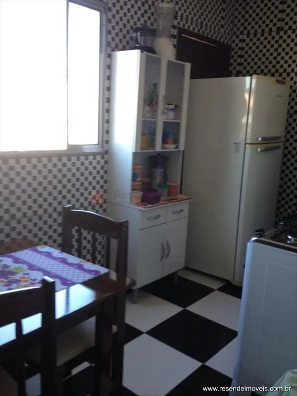 Foto 4 de 8 - Casa para venda em Morada do Contorno