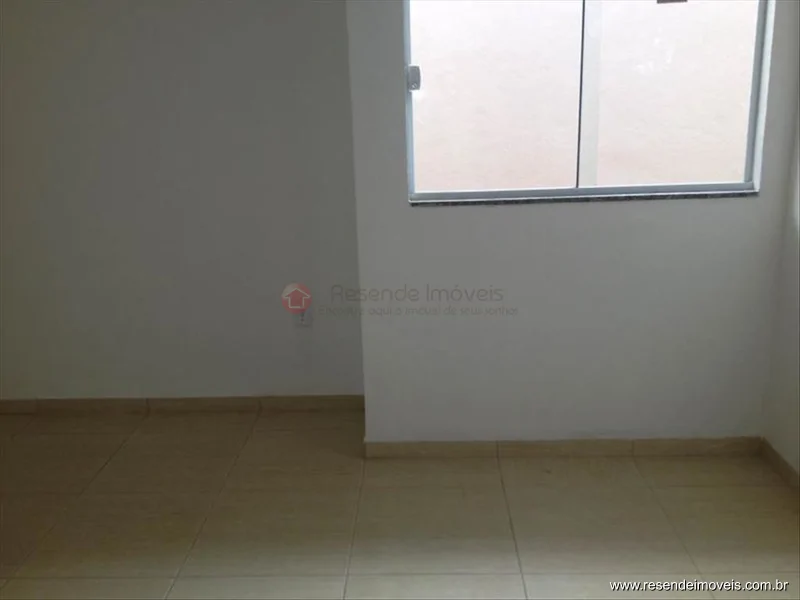 Foto 6 de 10 - Casa para venda em Morada da Montanha