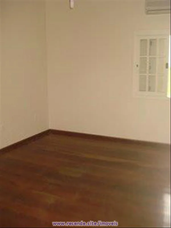 Foto 11 de 19 - Casa para venda em Casa da Lua