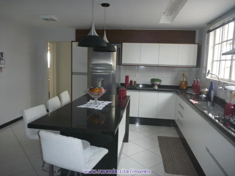 Foto 17 de 31 - Sobrado para venda em Morada da Colina