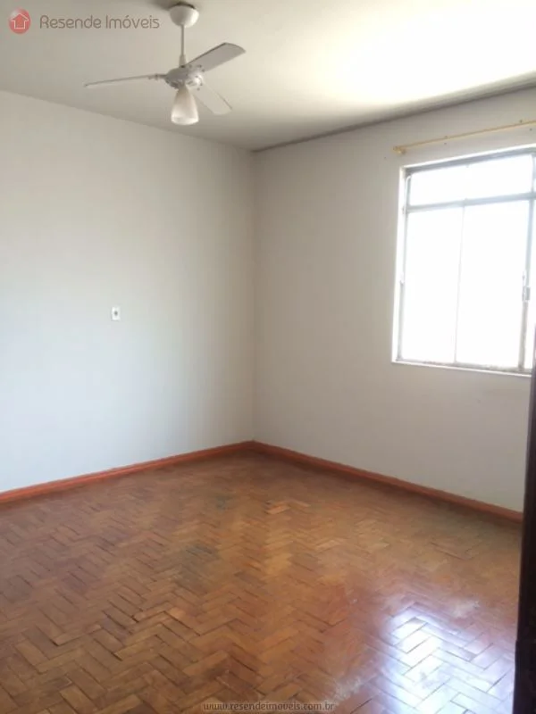 Foto 1 de 7 - Casa para aluguel em Vila Julieta