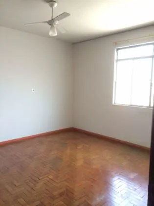 Casa para aluguel em Vila Julieta