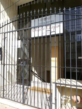 Apartamento para aluguel em Comercial