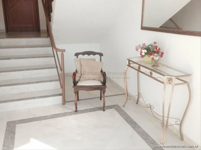 Foto 3 de 20 - Apartamento para venda e aluguel em Montese