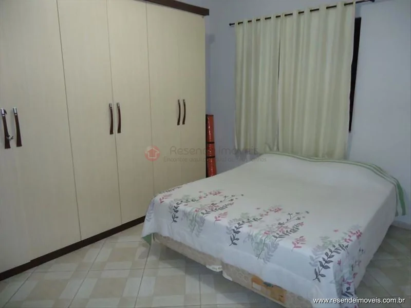 Foto 7 de 9 - Casa para venda em Jardim Brasília