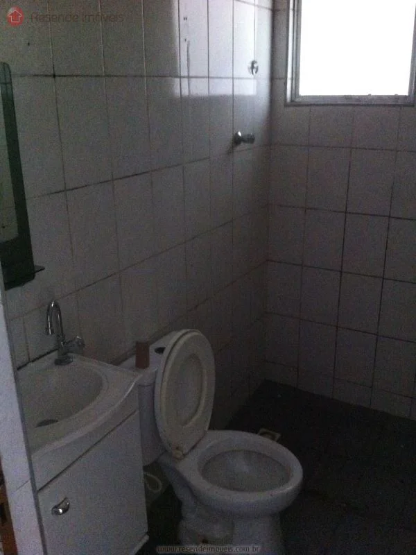 Foto 4 de 9 - Casa para aluguel em Monet