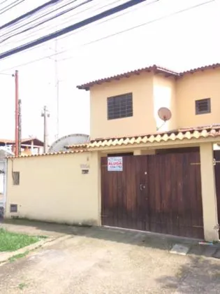 Casa para aluguel em Vila Julieta