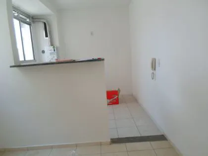 Apartamento para aluguel em Cabral