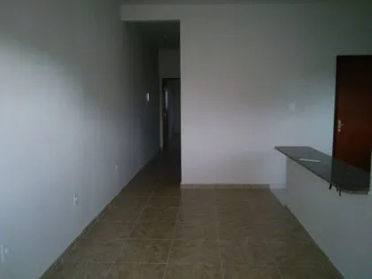 Casa para aluguel em Jardim do Sol