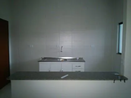 Casa para aluguel em Jardim do Sol