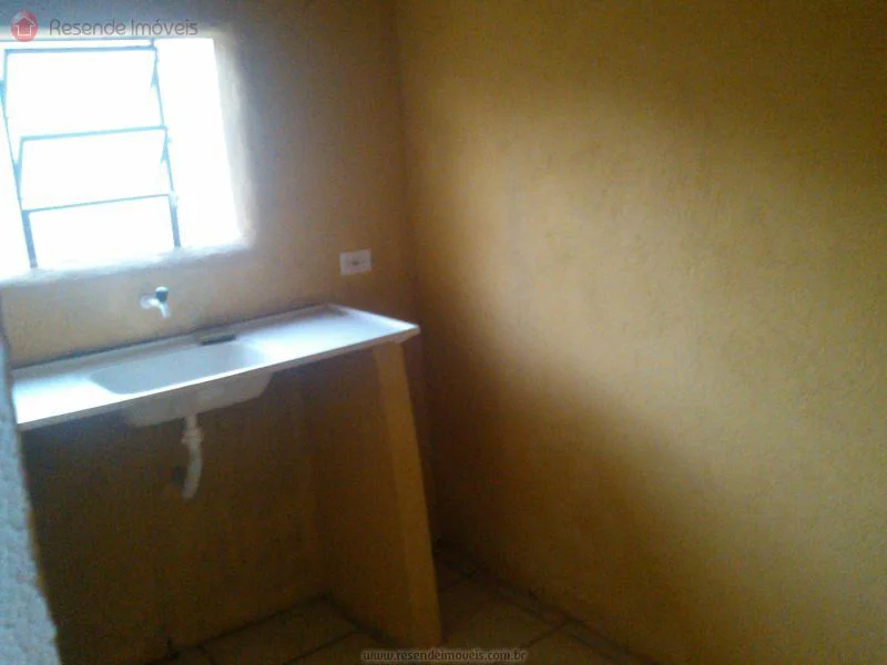 Foto 1 de 5 - Casa para venda em Jardim Primavera I II III