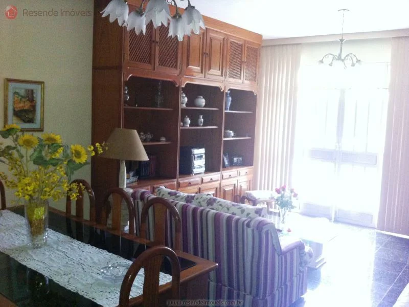 Foto 1 de 21 - Casa para venda em Comercial