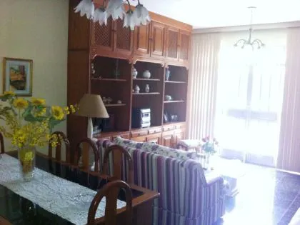 Casa para venda em Comercial