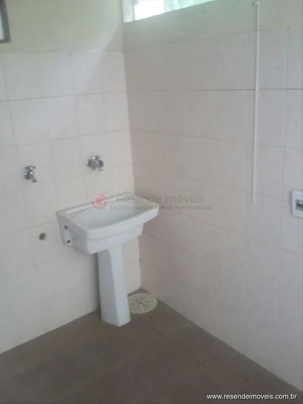 Foto 2 de 10 - Casa para aluguel em Centro