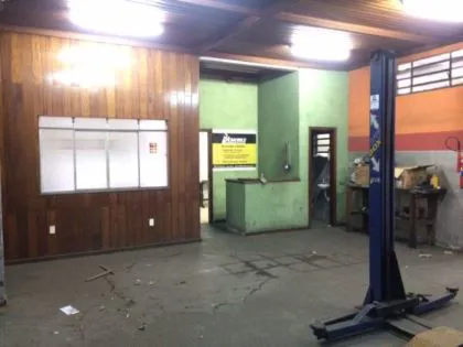 Loja para aluguel em Comercial