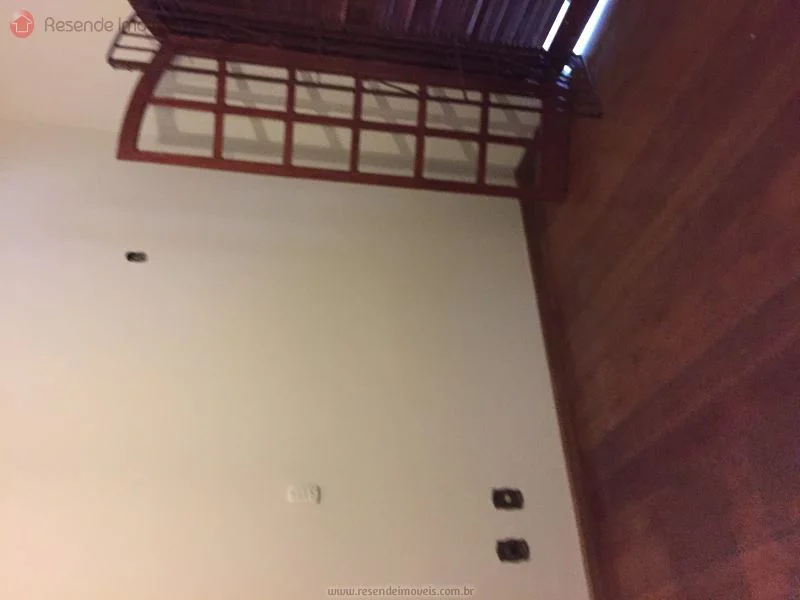 Foto 8 de 14 - Casa para aluguel em Jardim Brasília II