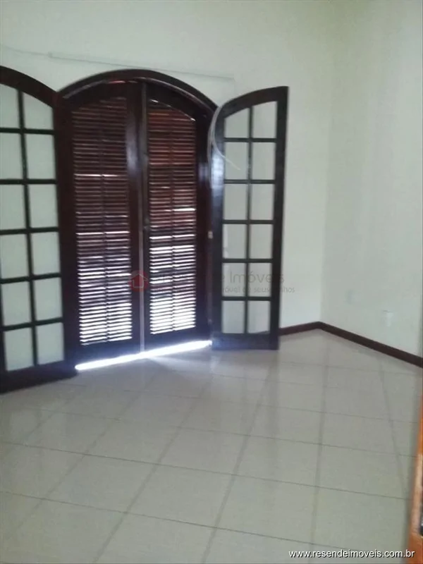 Foto 9 de 13 - Casa para aluguel em Vila Julieta