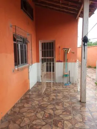 Casa para aluguel em Jardim do Sol