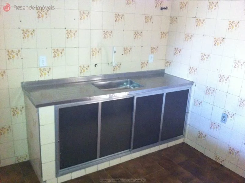 Foto 2 de 13 - Casa para aluguel em Centro