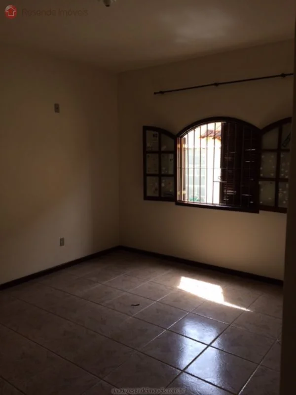 Foto 9 de 17 - Casa para aluguel em Morada da Colina