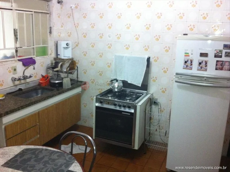 Foto 3 de 18 - Casa para venda em Montese