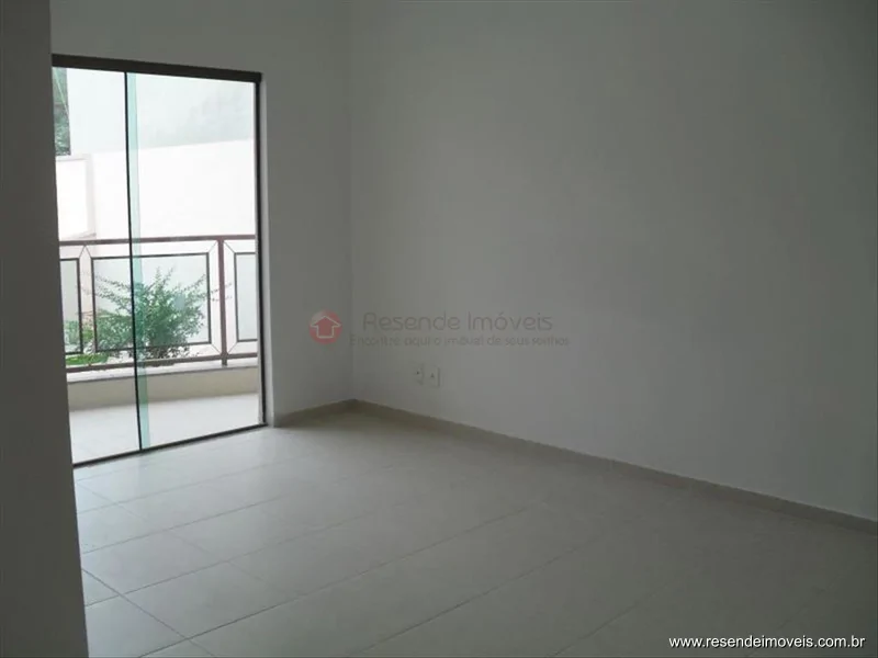 Foto 5 de 8 - Apartamento para venda em Montese