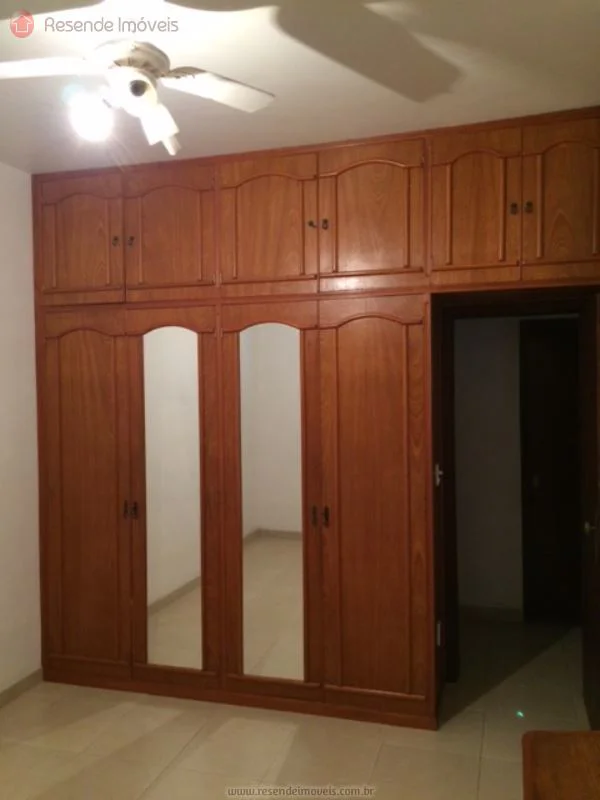 Foto 5 de 27 - Casa para aluguel em Morada da Colina