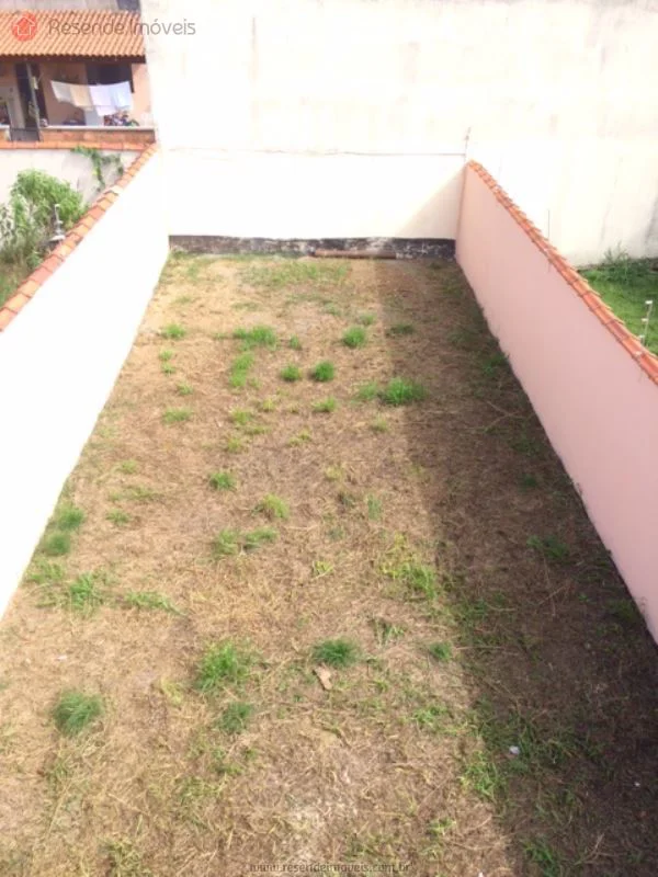 Foto 11 de 13 - Casa para venda em Jardim do Sol