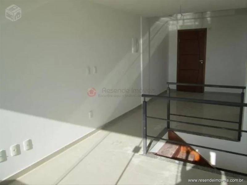 Foto 11 de 15 - Apartamento para venda em Morada do Castelo