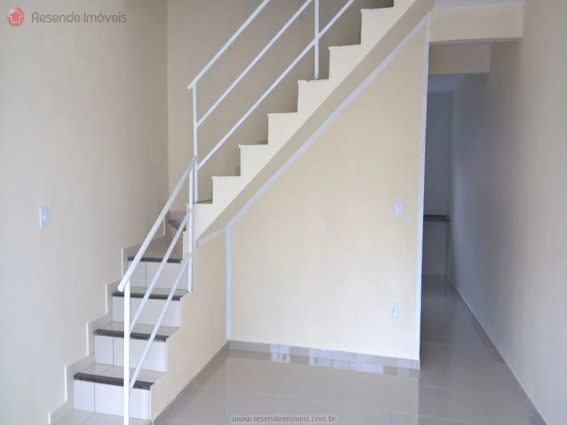 Foto 1 de 11 - Casa para aluguel em Morada da Montanha