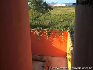 Casa para venda em Parque Embaixador