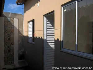 Casa para venda em Morada do Contorno