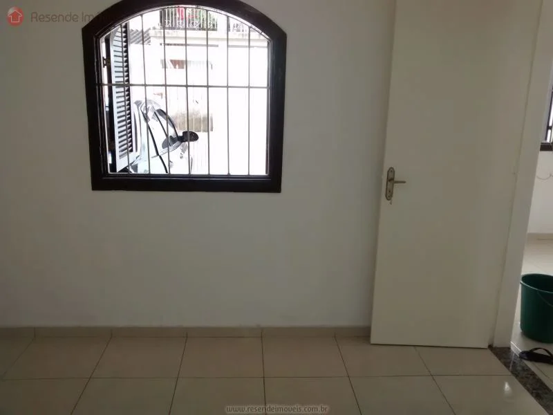 Foto 9 de 12 - Casa para venda em Toyota II